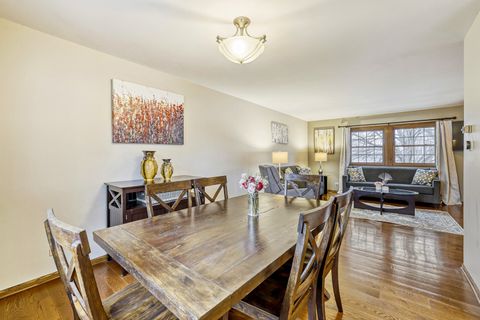 Tiny photo for 4175 Victoria Drive, Hoffman Estates, IL 60192 (MLS # 12578333)