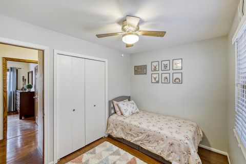 Tiny photo for 4175 Victoria Drive, Hoffman Estates, IL 60192 (MLS # 12578333)