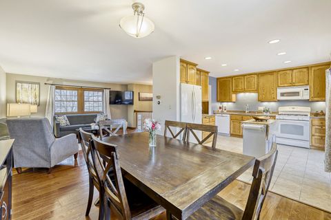 Tiny photo for 4175 Victoria Drive, Hoffman Estates, IL 60192 (MLS # 12578333)