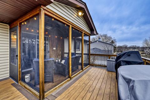 Tiny photo for 4175 Victoria Drive, Hoffman Estates, IL 60192 (MLS # 12578333)