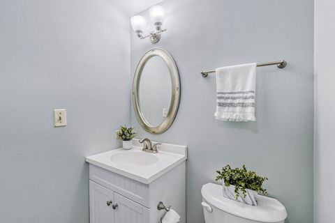 Tiny photo for 4175 Victoria Drive, Hoffman Estates, IL 60192 (MLS # 12578333)