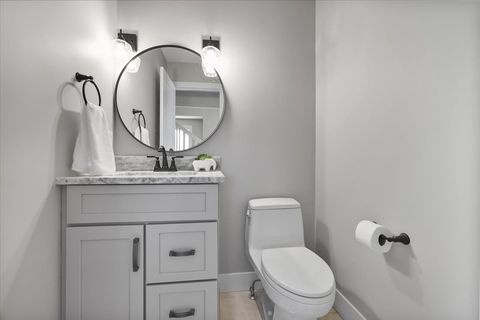 Tiny photo for 10 Prenzler Drive, Bloomington, IL 61704 (MLS # 12525308)