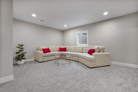 Tiny photo for 10 Prenzler Drive, Bloomington, IL 61704 (MLS # 12525308)