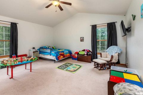 Tiny photo for 186 Bonnie Brae Road, Carbondale, IL 62901 (MLS # EB459672)