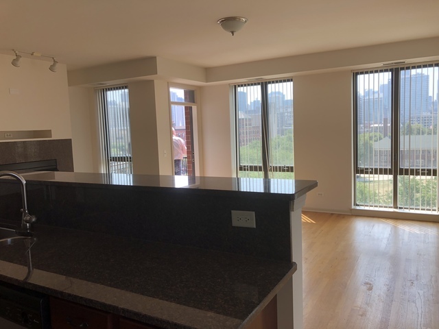 343 W Old Town Court 509
