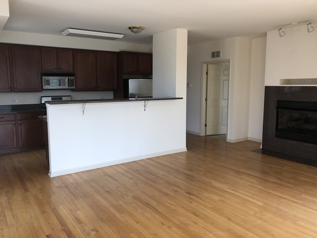 343 W Old Town Court 509