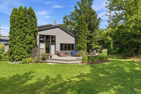 Tiny photo for 1755 S Wiesbrook Road, Wheaton, IL 60189 (MLS # 12673041)