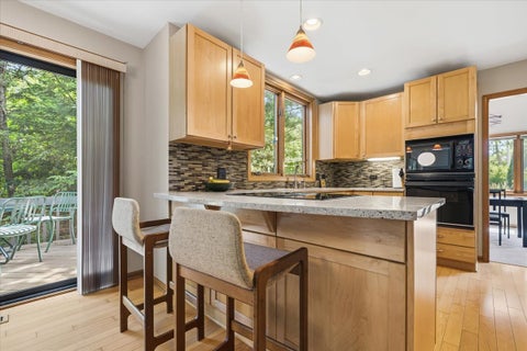 Tiny photo for 1755 S Wiesbrook Road, Wheaton, IL 60189 (MLS # 12673041)