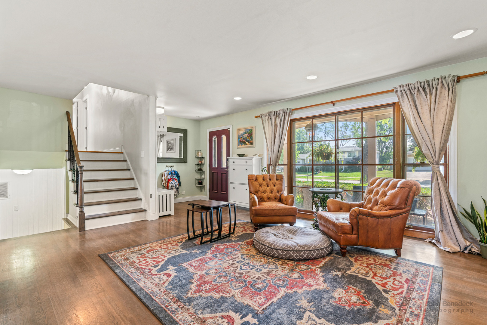 330 N Country Club Drive