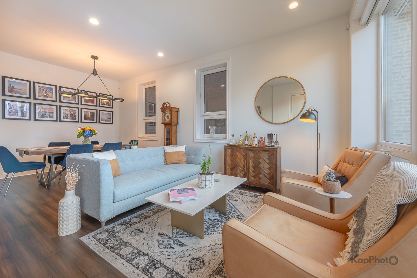 2646 W Augusta Boulevard 1