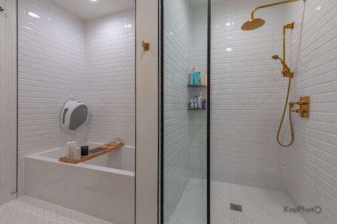 Tiny photo for 2646 W Augusta Boulevard #1, Chicago, IL 60622 (MLS # 12611542)