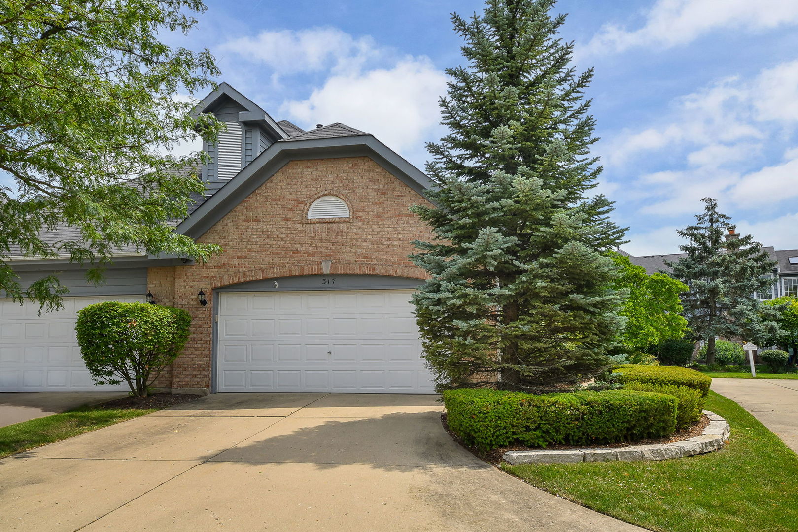 317 Lynwood Circle