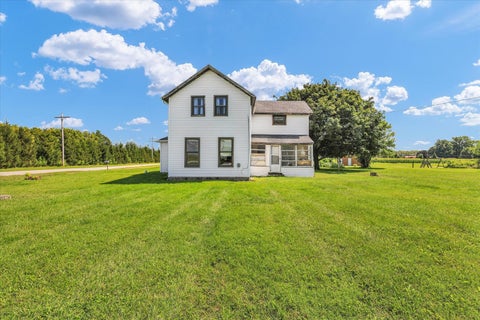 Tiny photo for 422 N Evergreen Street, Onarga, IL 60955 (MLS # 12737854)