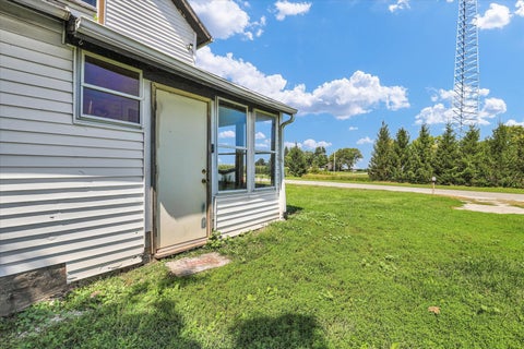Tiny photo for 422 N Evergreen Street, Onarga, IL 60955 (MLS # 12737854)