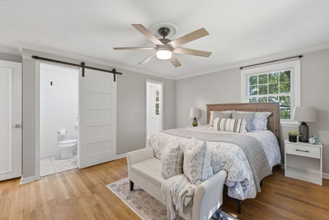 Tiny photo for 17 Sunset Circle, Bettendorf, IA 52722 (MLS # 12699666)