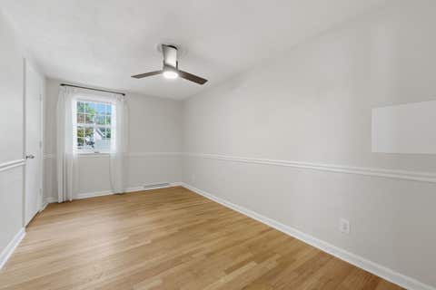 Tiny photo for 17 Sunset Circle, Bettendorf, IA 52722 (MLS # 12699666)