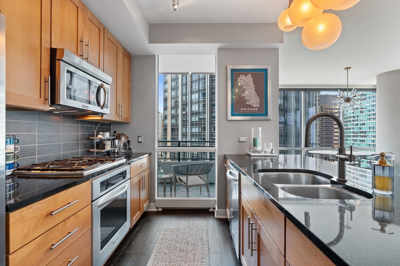 505 N Mcclurg Court 2906