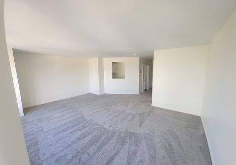 Tiny photo for 5415 N Sheridan Road #2207, Chicago, IL 60640 (MLS # 12505964)