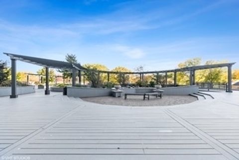 Tiny photo for 5415 N Sheridan Road #2207, Chicago, IL 60640 (MLS # 12505964)