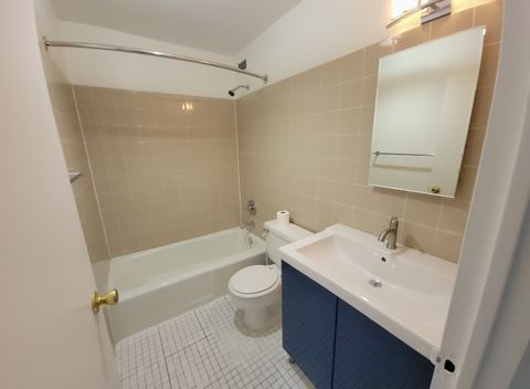 Tiny photo for 5415 N Sheridan Road #2207, Chicago, IL 60640 (MLS # 12505964)