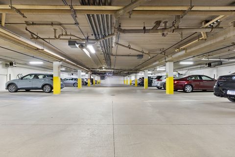 Tiny photo for 51 Old Oak Drive #302, Buffalo Grove, IL 60089 (MLS # 12490815)