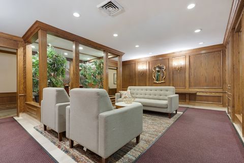 Tiny photo for 51 Old Oak Drive #302, Buffalo Grove, IL 60089 (MLS # 12490815)