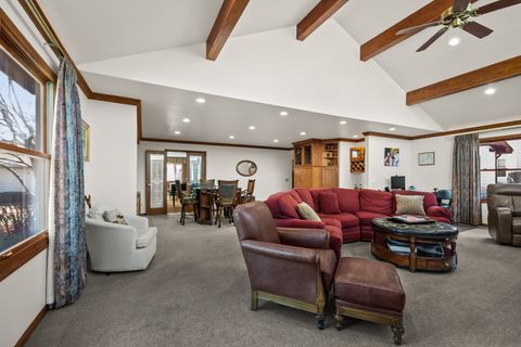 Tiny photo for 190 Southgate Drive, Vernon Hills, IL 60061 (MLS # 12420932)