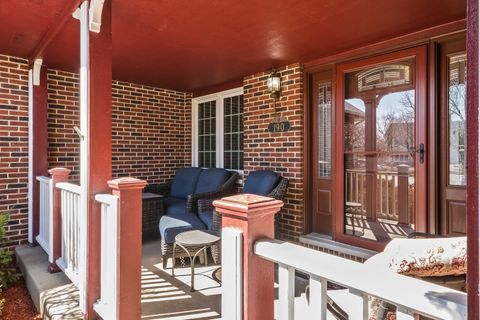 Tiny photo for 190 Southgate Drive, Vernon Hills, IL 60061 (MLS # 12420932)