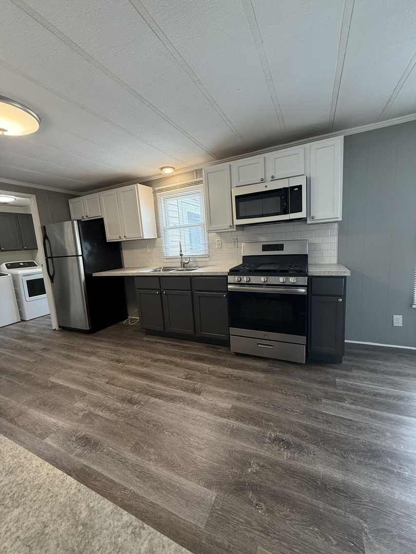 91 CANDLEGATE Circle