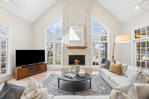 Tiny photo for 5618 S Park Avenue, Hinsdale, IL 60521 (MLS # 12615709)