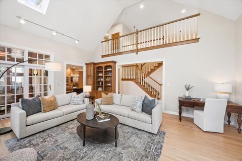 Tiny photo for 5618 S Park Avenue, Hinsdale, IL 60521 (MLS # 12615709)