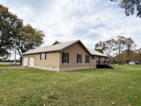 Tiny photo for 1495 Mount Sterling Road, Brookport, IL 62910 (MLS # 12775026)