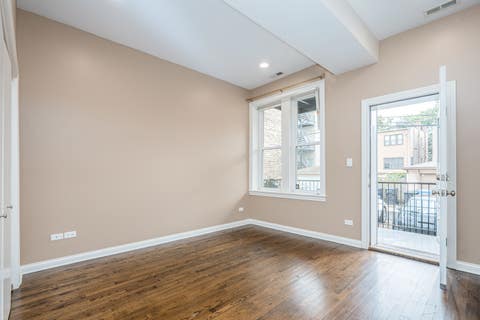 Tiny photo for 2335 W IOWA Street #1R, Chicago, IL 60622 (MLS # 12730156)