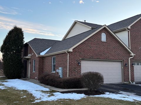 Photo of 5837 Fieldstone Trail, McHenry, IL 60050 (MLS # 12567325)