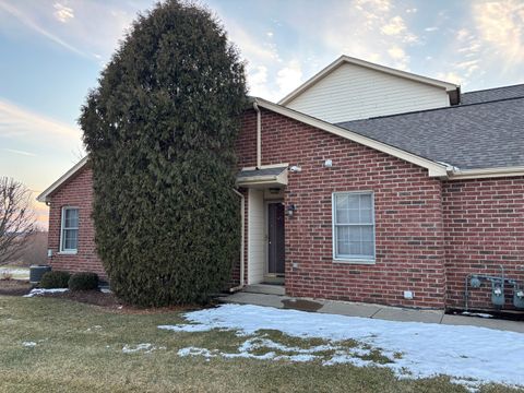 Tiny photo for 5837 Fieldstone Trail, McHenry, IL 60050 (MLS # 12567325)