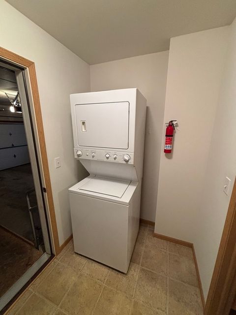 Tiny photo for 5837 Fieldstone Trail, McHenry, IL 60050 (MLS # 12567325)