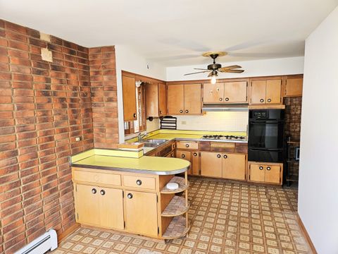 Tiny photo for 6940 N Ottawa Avenue, Chicago, IL 60631 (MLS # 12612631)