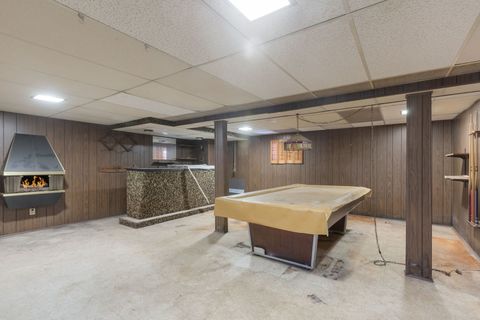 Tiny photo for 6940 N Ottawa Avenue, Chicago, IL 60631 (MLS # 12612631)