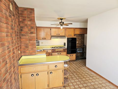 Tiny photo for 6940 N Ottawa Avenue, Chicago, IL 60631 (MLS # 12612631)