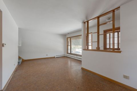 Tiny photo for 6940 N Ottawa Avenue, Chicago, IL 60631 (MLS # 12612631)