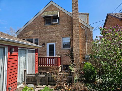 Tiny photo for 6940 N Ottawa Avenue, Chicago, IL 60631 (MLS # 12612631)