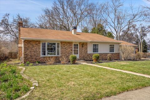 916 Granville Avenue Mundelein IL 60060