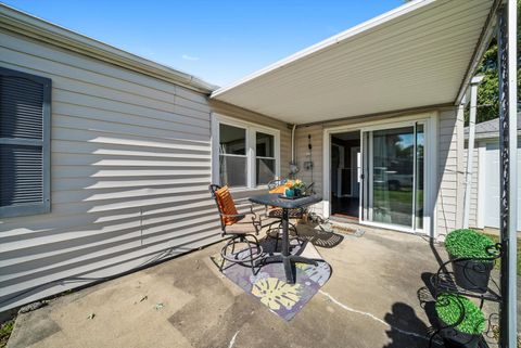 Tiny photo for 1618 Innercircle Drive, Crest Hill, IL 60403 (MLS # 12510354)