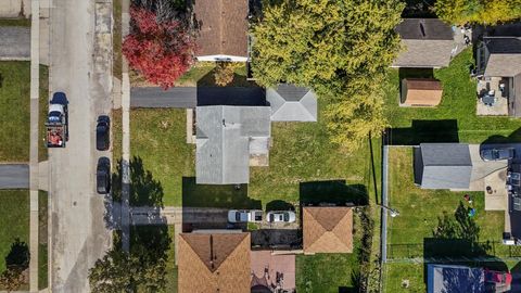 Tiny photo for 1618 Innercircle Drive, Crest Hill, IL 60403 (MLS # 12510354)