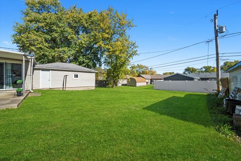 Tiny photo for 1618 Innercircle Drive, Crest Hill, IL 60403 (MLS # 12510354)