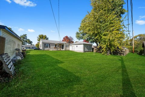Tiny photo for 1618 Innercircle Drive, Crest Hill, IL 60403 (MLS # 12510354)