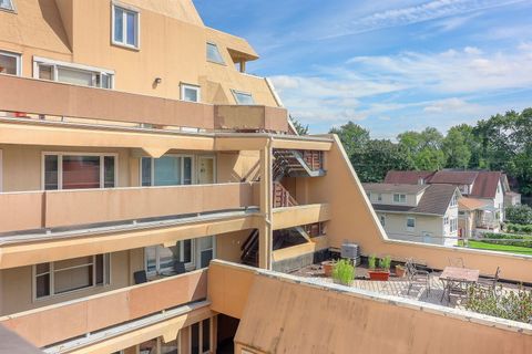 Tiny photo for 6337 Roosevelt Road #309, Berwyn, IL 60402 (MLS # 12467975)
