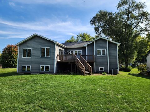Tiny photo for 405 N DALE Avenue, McHenry, IL 60050 (MLS # 12485761)