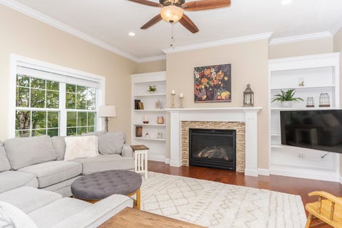 Tiny photo for 1302 Watersound Way, Bloomington, IL 61705 (MLS # 12740138)