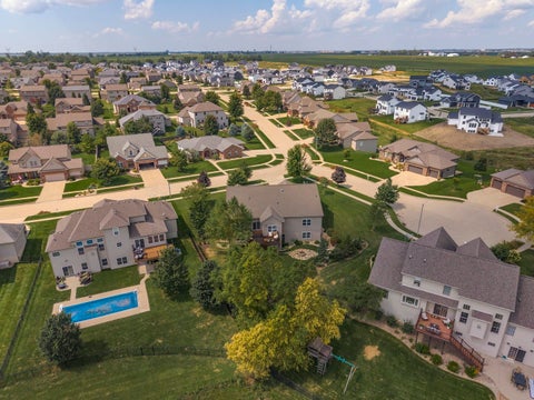 Tiny photo for 1302 Watersound Way, Bloomington, IL 61705 (MLS # 12740138)